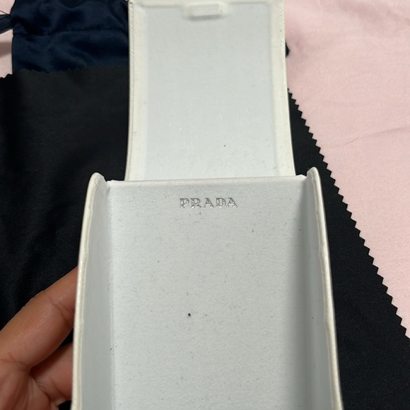 Prada Symbole sunglasses in white - Picture 12 of 16